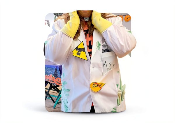 Greenour Professional Lab Coat for Men Long Sleeve Doctor Uniform with 3 Pockets Laboratory Jacket (White)-4
